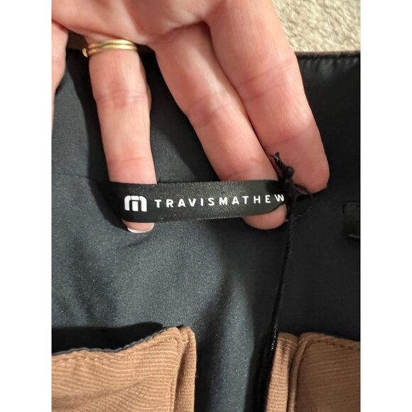 TravisMathew Mens Cold Heart 2.0 Vest Brown Full-Zip Sleeveless Lightweight Jack - Picture 5 of 11